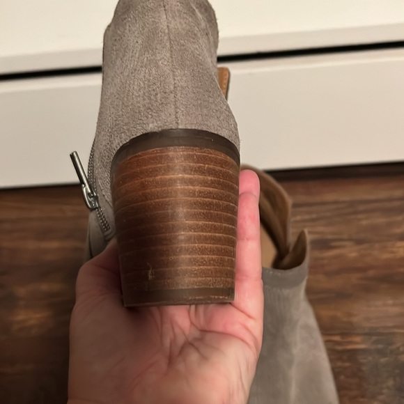 LUCKY BRAND 🍀 suede booties - Picture 9 of 11